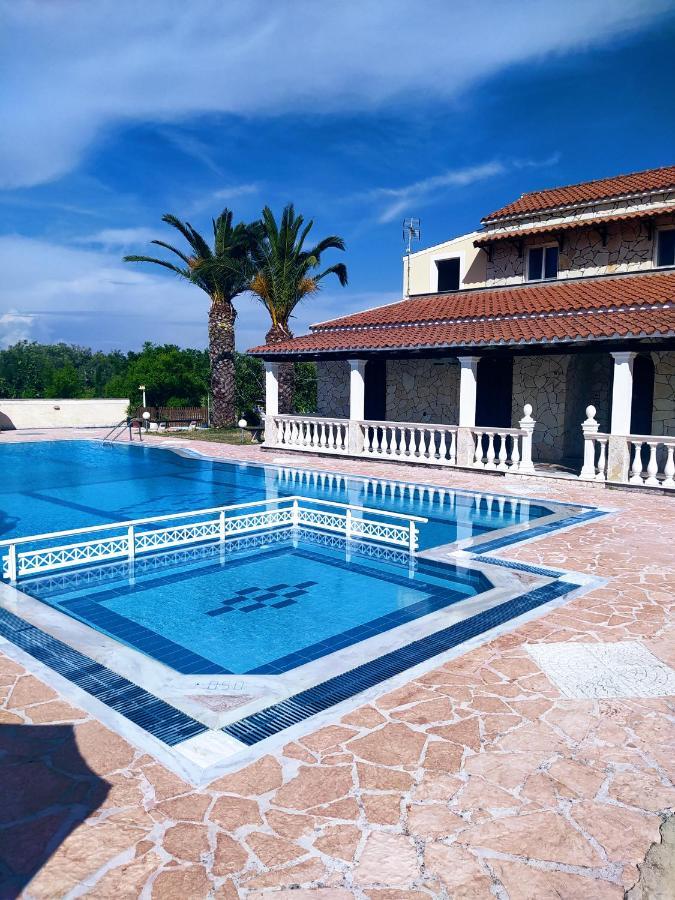 Blue Sky Aparthotel Σιδάρι Εξωτερικό φωτογραφία