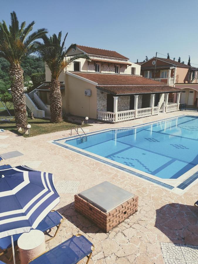 Blue Sky Aparthotel Σιδάρι Εξωτερικό φωτογραφία